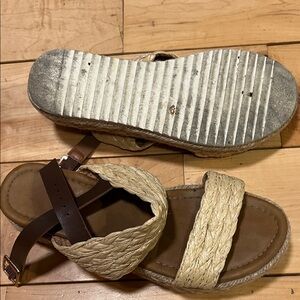 Source Unknown Braided Tan and Brown Sandals